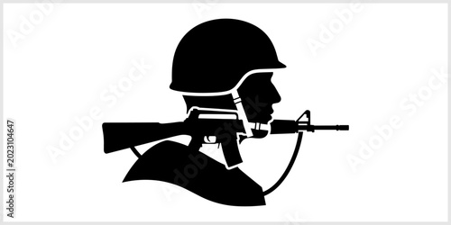 Bilde på lerret Silhouette of a Soldier Holding a Rifle