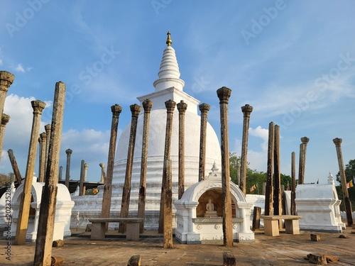 Cuadro en lienzo Stupa Thuparamaya, Anuradhapura, Sri Lanka