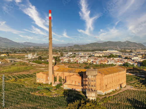Canvastavla Antigua Fábrica El Tarajal con nubes