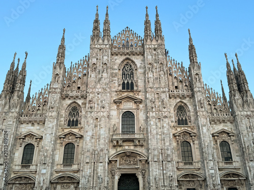 Obraz na płótnie Milan Cathedral Duomo di Milano Gothic Landmark Under Blue Sky Italy
