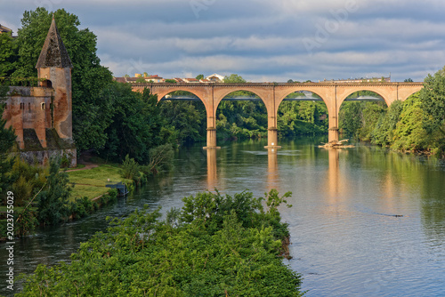 Bridge over Tarn river in Albi, France