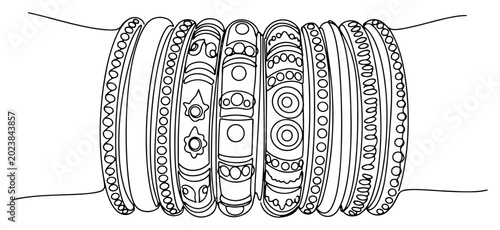 Foto Stacked indian bangles on wrist with intricate patterns in continuous line style