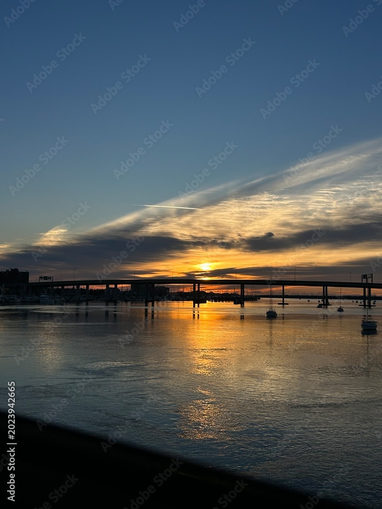 Fototapeta premium sunset at the pier
