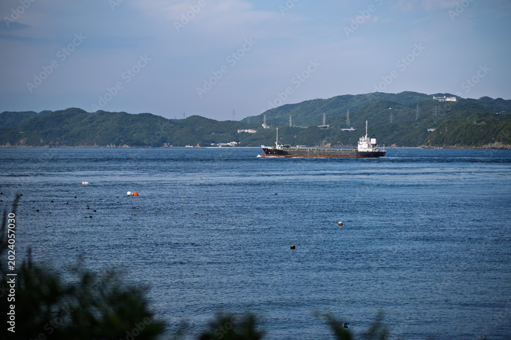 Obraz premium 鳴門海峡付近の日常の風景（淡路島）