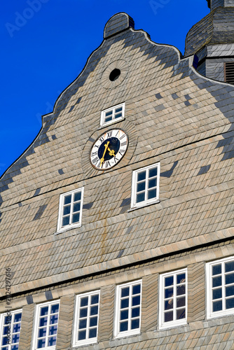 Frontansicht der barocken Schlosskirche von Schloss Eisenbach bei Lauterbach, Hessen 