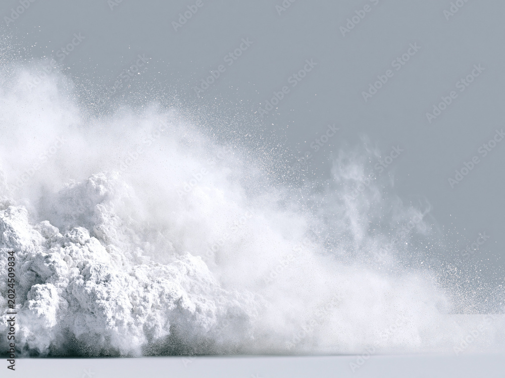Obraz premium Tranquil Winter Landscape: Snowy Blizzard & Frosty White Drift in Nature's Peaceful Season