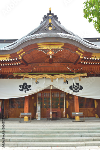 岸城神社の本殿