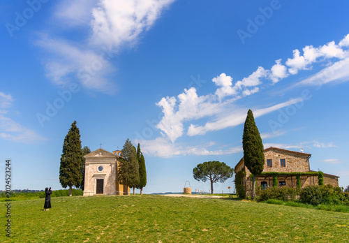 Canvastavla Capella della Madonna di Vitaleta, UNESCO Weltkulturerbe an der Panoramastraße z
