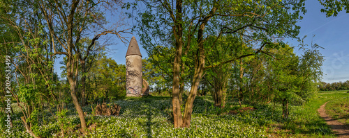 Panoramafoto der Berger Warte im Frankfurt am Main-Seckbach auf dem Berger Rücken
