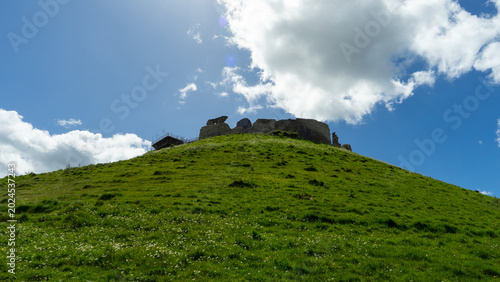 Tableau sur toile Corfe Castle - Dorset, Purbeck Hills, England