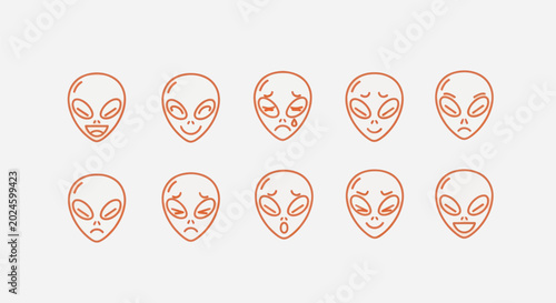 Photos Alien heads with various facial expressions