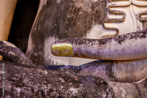 Photos The background of one of the important tourist attractions in Sukhothai Historical Park, Wat Si Chum, has a large Buddha statue that is hundreds of years old for tourists to learn about its history