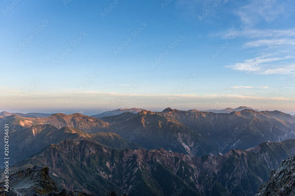 Naklejka premium Sunrise mountain landscape from Mt. Yari in the Japanese Alps