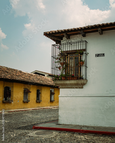 Fotografía old house in the mountains