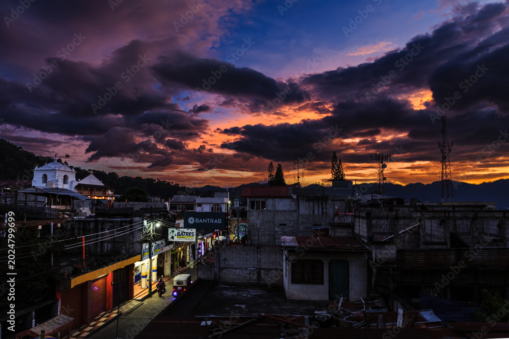 Fototapeta premium sunset in the city