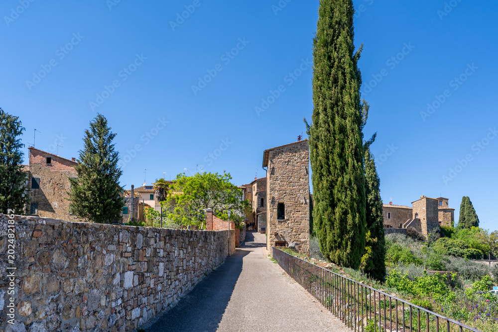 Fototapeta premium The San Quirico d'Orcia Town street view in Tuscany, Italy