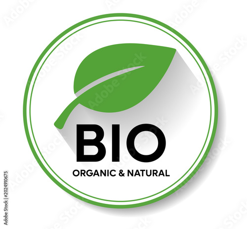 Tableau sur toile Green bio organic label with leaf icon in modern flat vector style