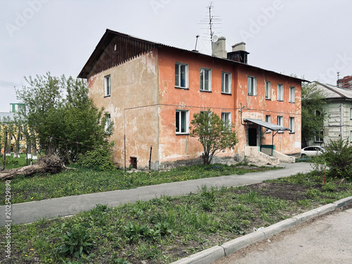 Bild auf Leinwand Spring urban landscape