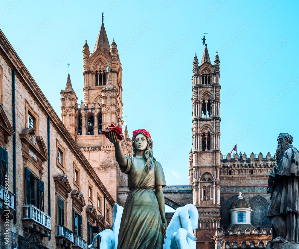 Fototapeta premium Palermo. Pearl of Sicily and the Mediterranean. Magnificent Italy. Architecture 