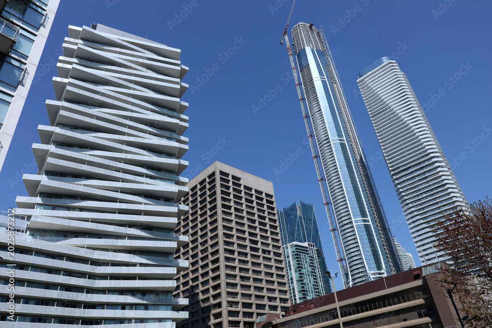 Fototapeta premium Downtown Toronto skyscrapers, including Canada's tallest building, nearing completion