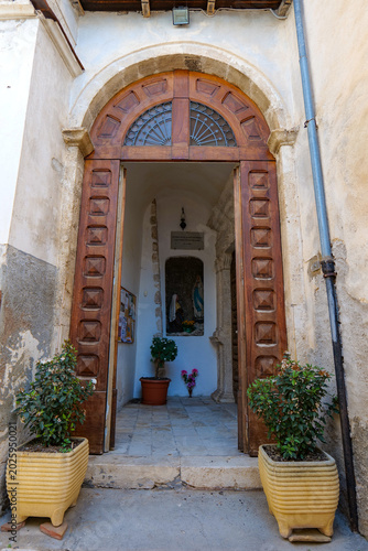 The door of an old house in Calascio, a town in the mountains of Abruzzo.