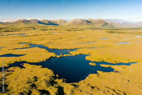 Billede på lærred Roundstone Bog stretches across Connemara, County Galway, with pools scattered through open peatland