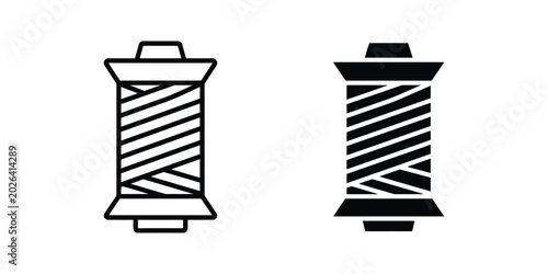 Tableau sur toile Thread spool icon line and glyph style symbol