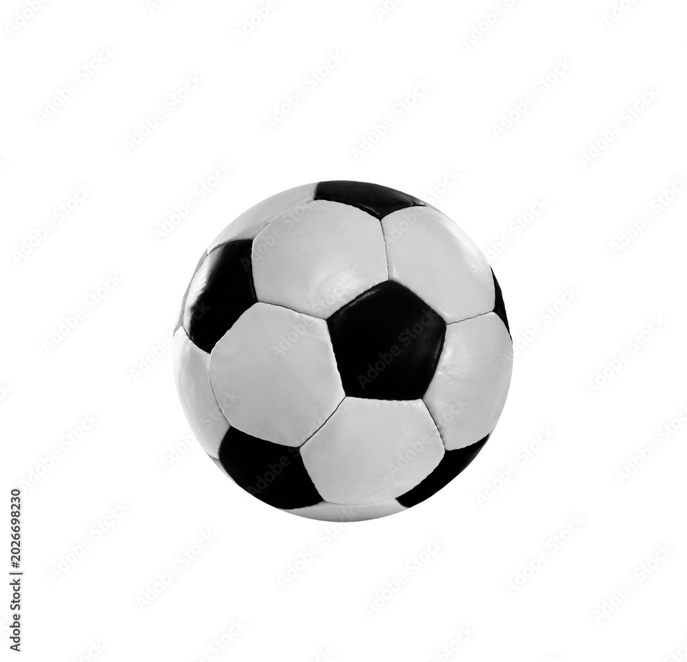 Fototapeta premium Leder Fussball in Scharz und Weiss auf weißem hintergrund