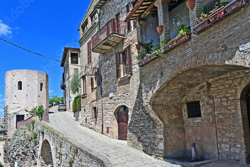 Spello, torri, mura, camminamenti e fortificazioni della città medievale, Umbria, Italia