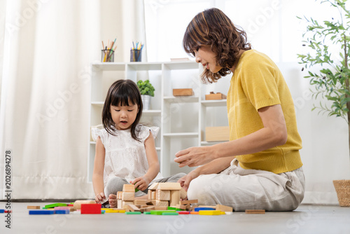 Slika na platnu mother, daughter, education, STEM learning, intelligence development parent guid
