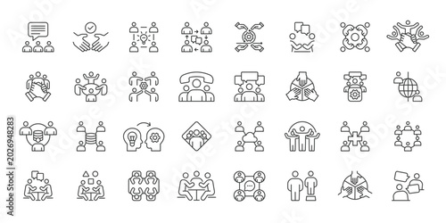 Team Collaboration icons in line design. team, collaboration, teamwork, communication, project, business, partnership on white background vector. Team Collaboration editable stroke icon