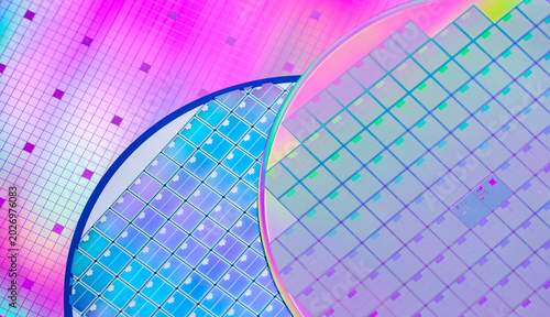 Foto Silicon wafer for manufacturing semiconductor of integrated circuit