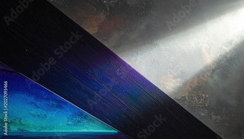 Sfondo astratto con linee diagonali e gradienti blu viola su superficie grigio metallico con raggio di luce brillante
