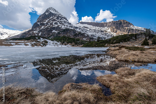 Trentino, panorama del lago di Colbricon