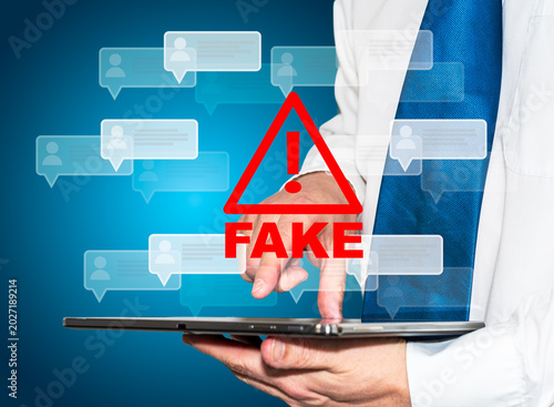 Fotografie Social Media fake news concept