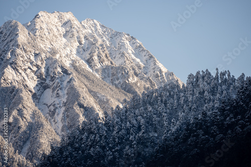 Quadro su tela Aerial view of magnificent snow mountains in Medog Xizang