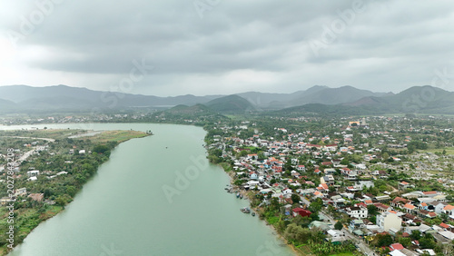Fényképezés Hue City, Central Vietnam – 4K Aerial Drone View of Perfume River, Urban Skyline