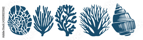 Quadro su tela Seashell and coral vector set — five linocut silhouettes of seashell, ammonite a