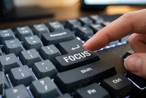 Focus Button