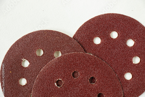 High quality sanding discs for wood grinding and polishing, suitable for angle grinders, orbital sanders