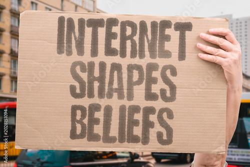 Fotografie "Internet Shapes Beliefs" Online platforms quietly form what people think