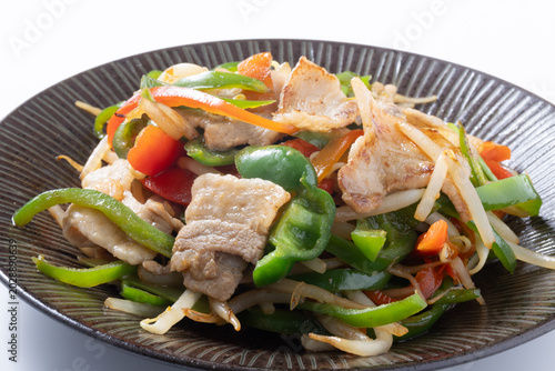 肉野菜炒め（豚バラ　ピーマン　パプリカ　もやし）