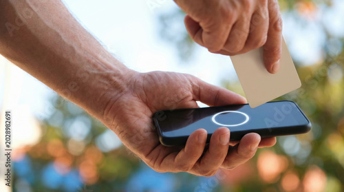 Instant payment nfc smartphone contactless card tap