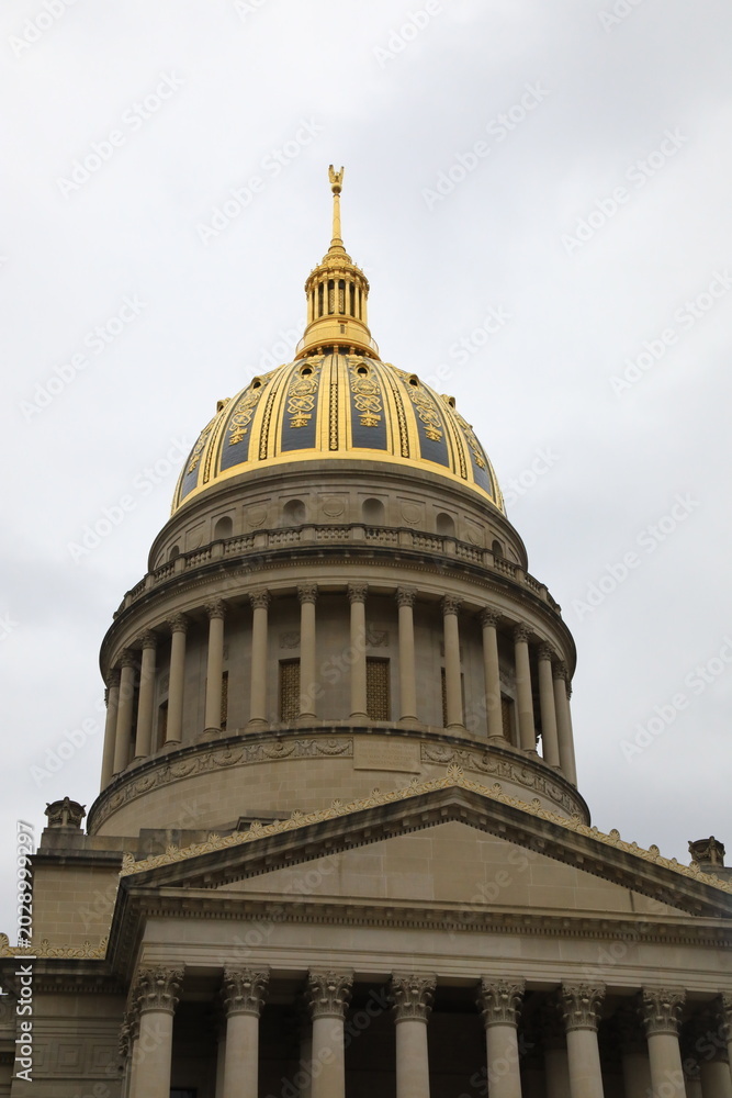 Obraz premium West Virginia State Capital Complex - Charleston, West Virginia.