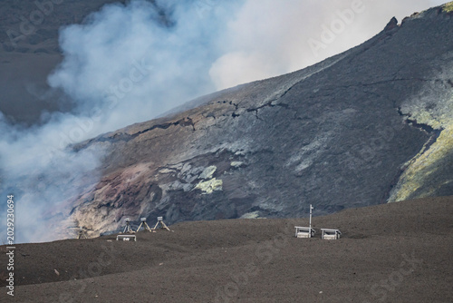 Принти на полотні Sulfur dioxide plume and sulfur deposits from the Halema`uma`u vent