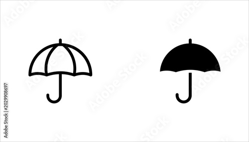 Simple umbrella outline icon with clean black stroke style. Suitable for weather, rain protection, insurance, safety, monsoon, forecast, and protection related visual designs.