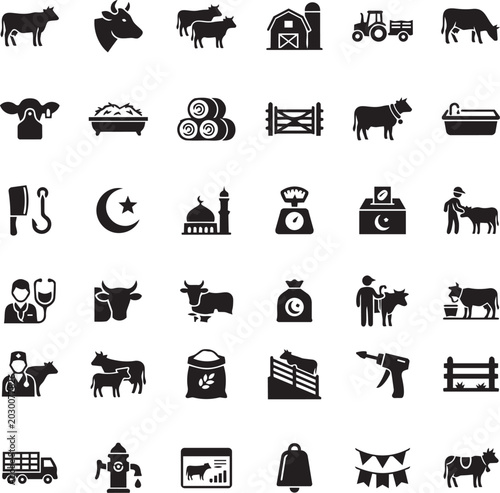 Foto 30 cattle farm and agricultural icons in black silhouette style, depicting various farm activities and tools
