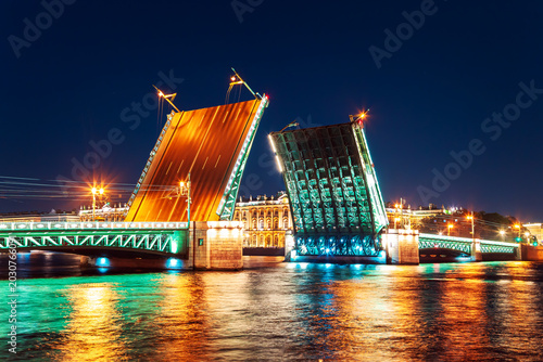 Photography The raised Palace Bridge and the Winter Palace