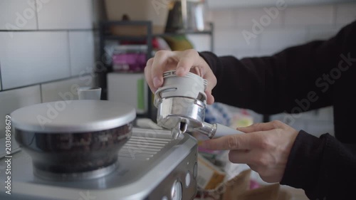 Locking Portafilter into Coffee Grinder Holder