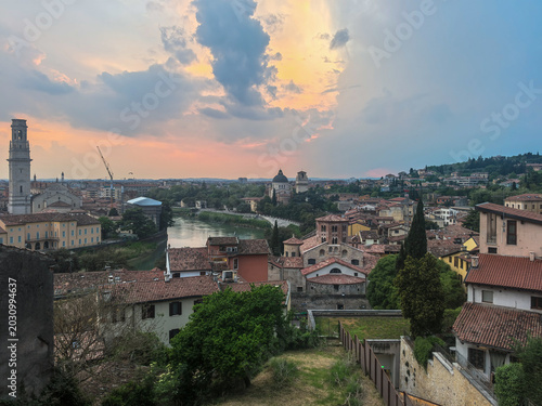 Slika na platnu sunset panoramic view of verona and adige river